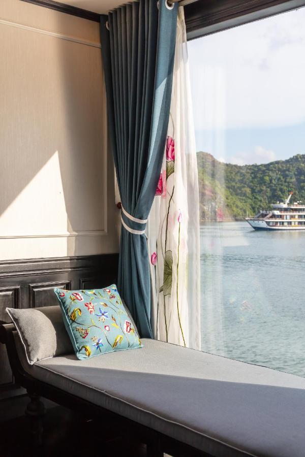 Hotel La Regina Grand Cruise Hạ Long Exterior foto